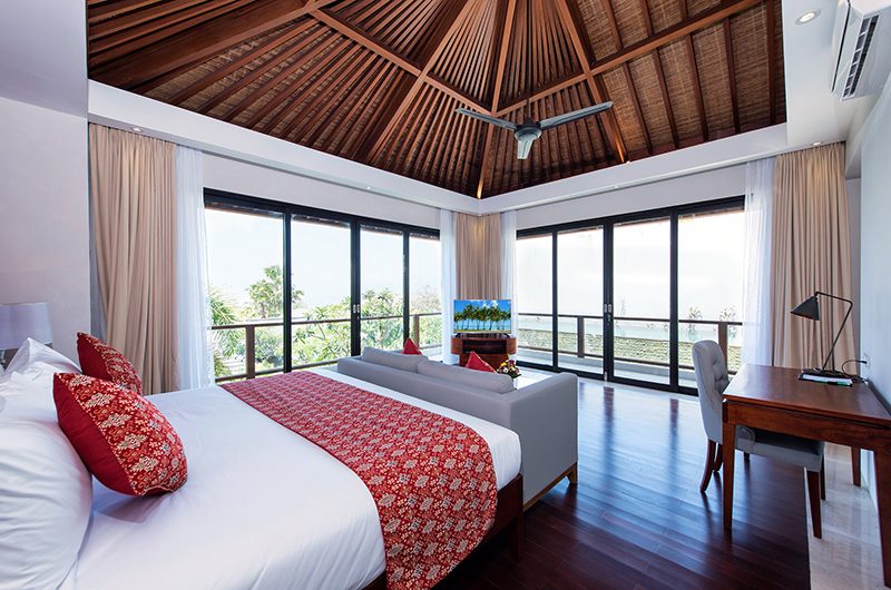 Villa Yamuna Bedroom with TV | Ungasan, Bali