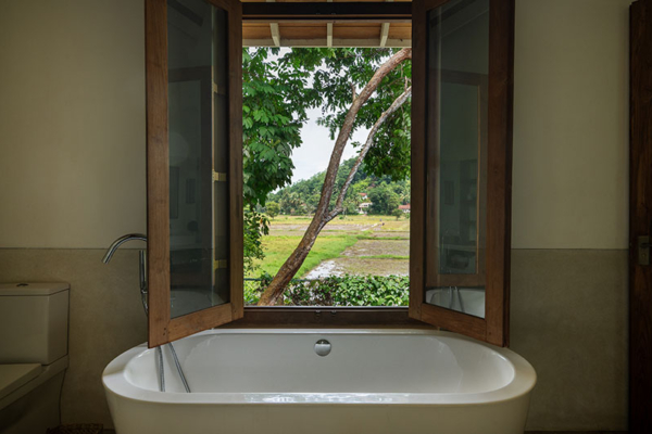 Boundary House Bathroom Three Bathtub | Galle, Sri Lanka Boundary House Bathroom Three Bathtub | Galle, Sri Lanka