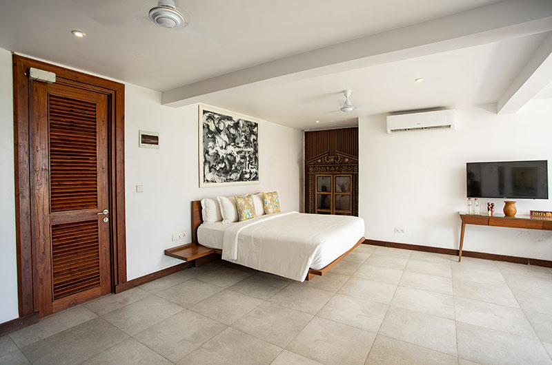 Villa Sielen Diva Eli Kunji Bedroom with TV | Talpe, Sri Lanka