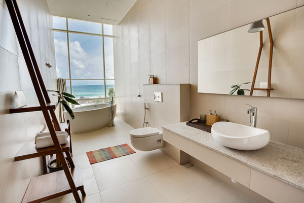 Villa Sielen Diva Mayil Bathroom with Sea View | Talpe, Sri Lanka