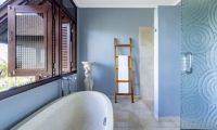 Villa Impian Manis Bathroom | Uluwatu, Bali