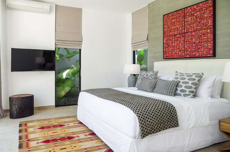 Villa Vida Bedroom with TV | Canggu, Bali Villa Vida Bedroom with TV | Canggu, Bali
