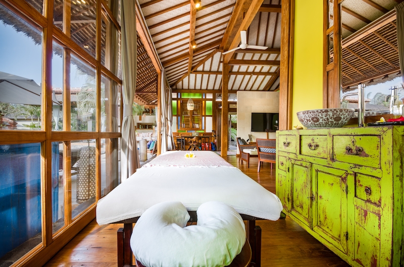 Desa Roro Massage Beds | Canggu, Bali