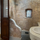 Skye House Bedroom with Shower | Habaraduwa, Sri Lanka