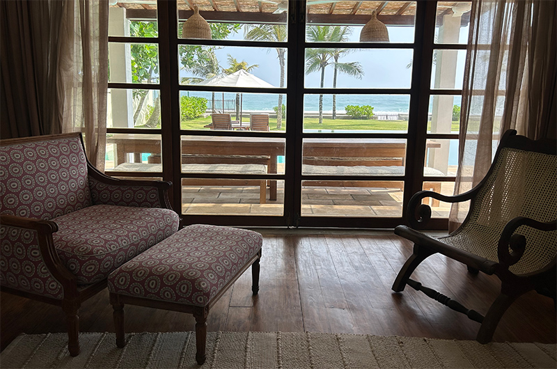 Skye House Bedroom with Seating Area and View | Habaraduwa, Sri Lanka