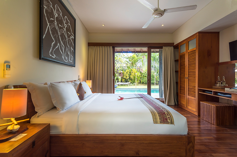 Villa Ku Besar Bedroom with Pool View | Seminyak, Bali