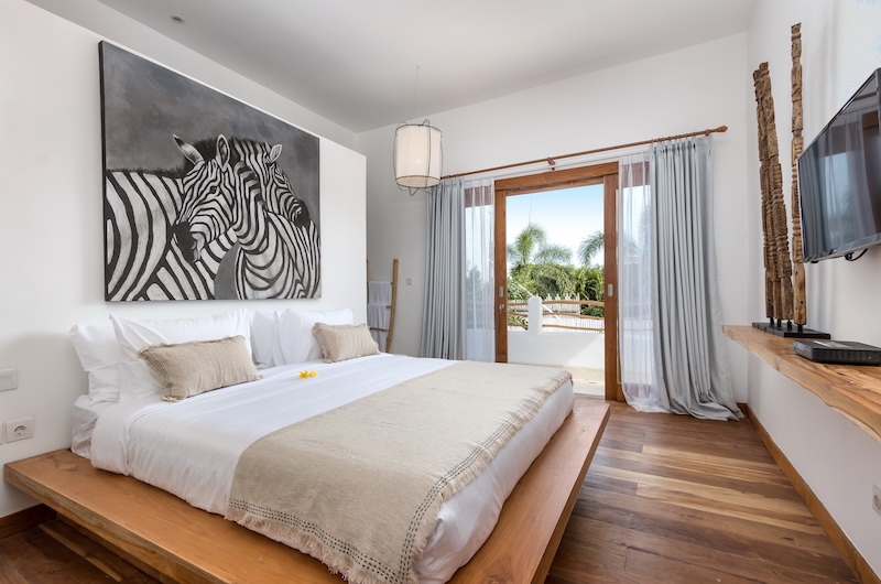 Villa Metisse Bedroom Area with Balcony | Seminyak, Bali