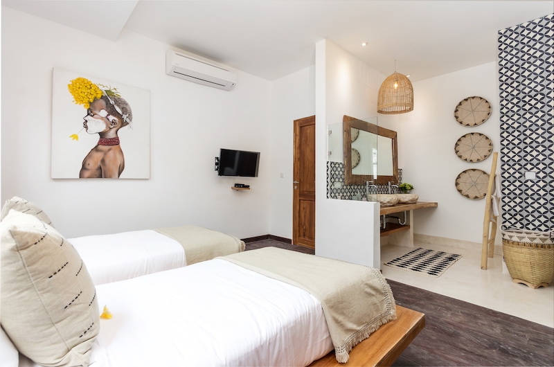 Villa Metisse Twin Bedroom Side | Seminyak, Bali