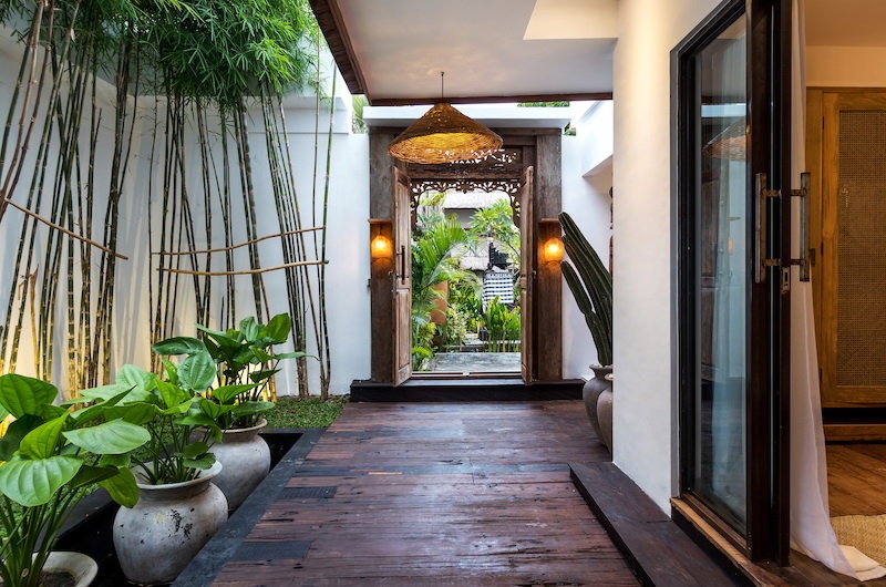 Villa Metisse Entrance | Seminyak, Bali