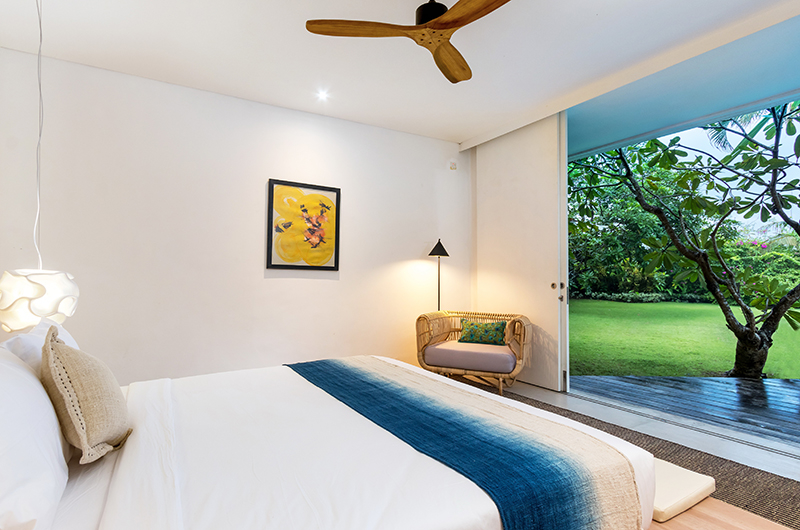 Villa Nedine Bedroom with Seating | Canggu, Bali