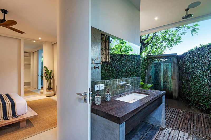 Villa Nedine Bathroom | Canggu, Bali