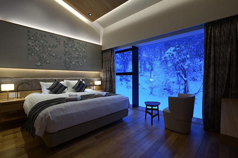 Tsudoi Bedroom Side with Seating | Hirafu, Niseko