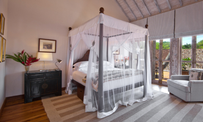 20 Middle Street Bedroom with Side Lamps | Galle, Sri Lanka