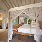 20 Middle Street Bedroom and Bathroom with Mirror | Galle, Sri Lanka