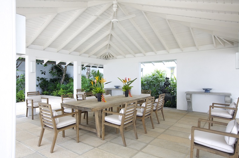 Habaraduwa House Dining Table | Koggala, Sri Lanka