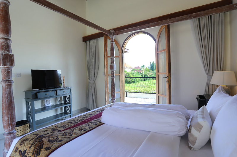 Villa Gong Bedroom with TV | Canggu, Bali