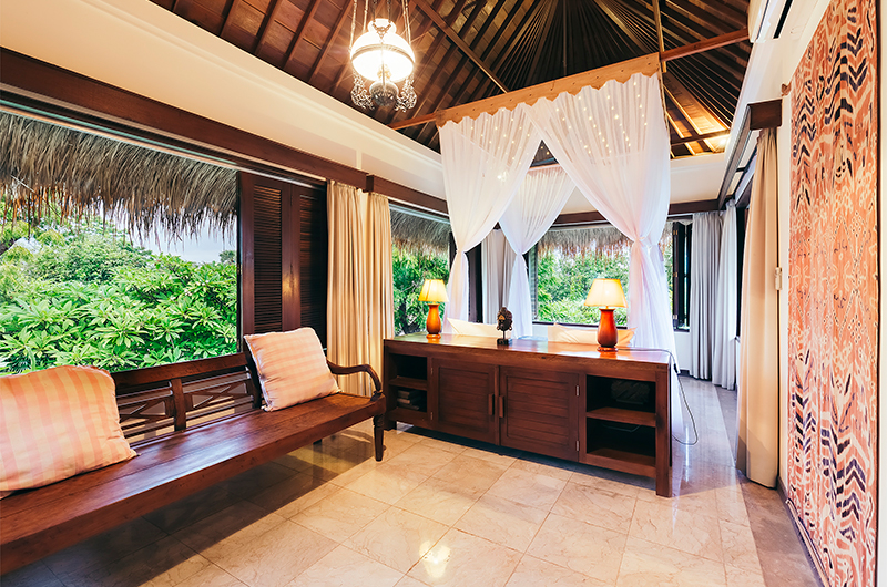 Villa Semadhi Bedroom with Seating | Pemuteran, Bali