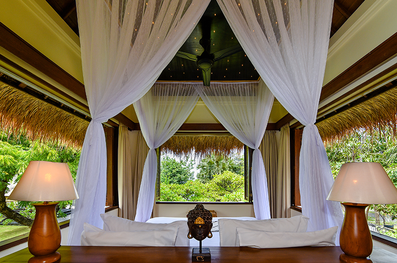 Villa Semadhi Bedroom with Lamps | Pemuteran, Bali