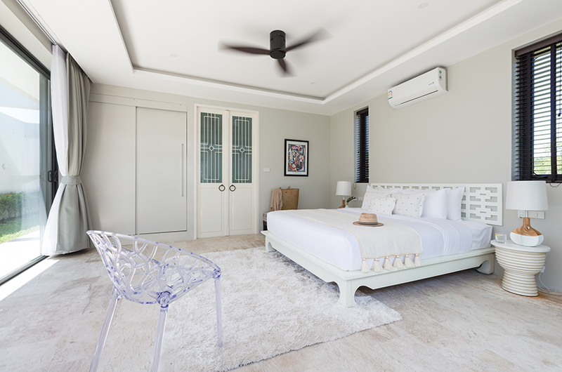 Skye Beach Villas Bedroom with Seating | Choeng Mon, Koh Samui