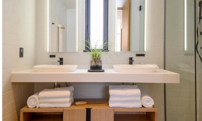 Koa Niseko Koa Villa Bathroom | Higashiyama, Niseko