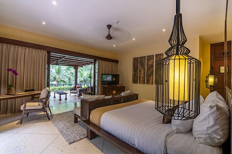 Hidden Palace Spacious Bedroom | Ubud, Bali