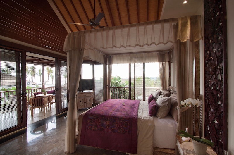 The Royal Purnama Anggrek Bedroom with Fan | Gianyar, Bali The Royal Purnama Anggrek Bedroom with Fan | Gianyar, Bali