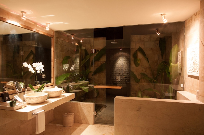 The Royal Purnama Melati Bathroom One | Gianyar, Bali The Royal Purnama Melati Bathroom One | Gianyar, Bali