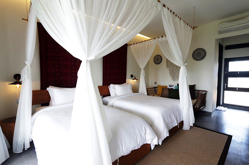 Villa Elite Cassia Twin Bedroom with Mosquito Net | Canggu, Bali