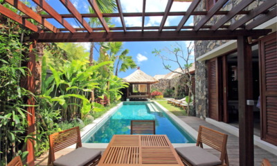 Villa Suar Tiga Outdoor Dining Table | Seminyak, Bali