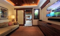 Suar Villas Empat Media Area | Seminyak, Bali