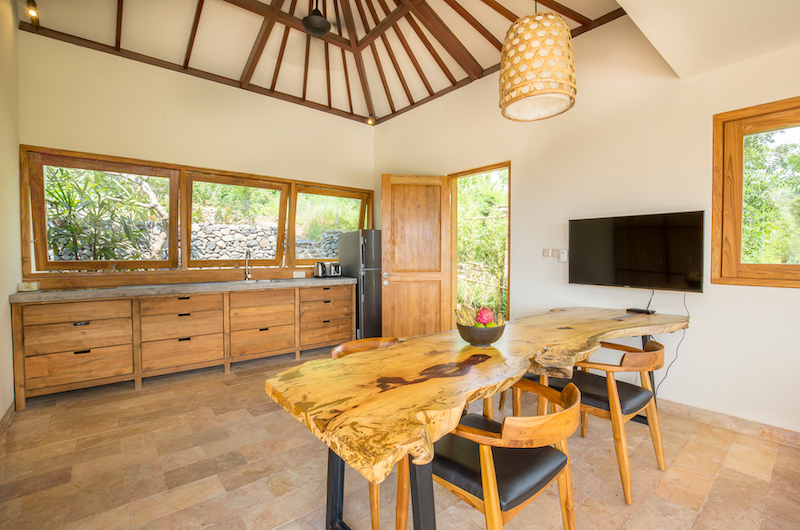 Sumberkima Hill Villas Villa Katak Dining Table | North Bali, Bali