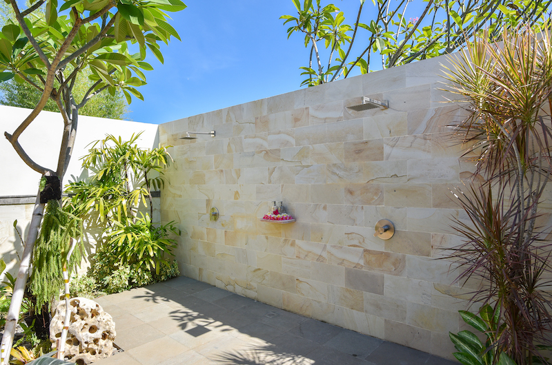 Sumberkima Hill Villas Villa Macan Shower Area | North Bali, Bali