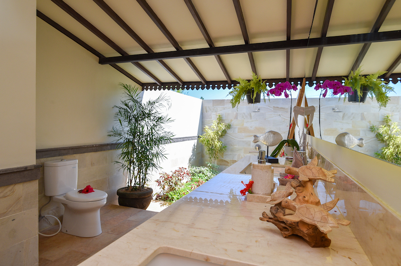Sumberkima Hill Villas Villa Macan Bathroom Area | North Bali, Bali