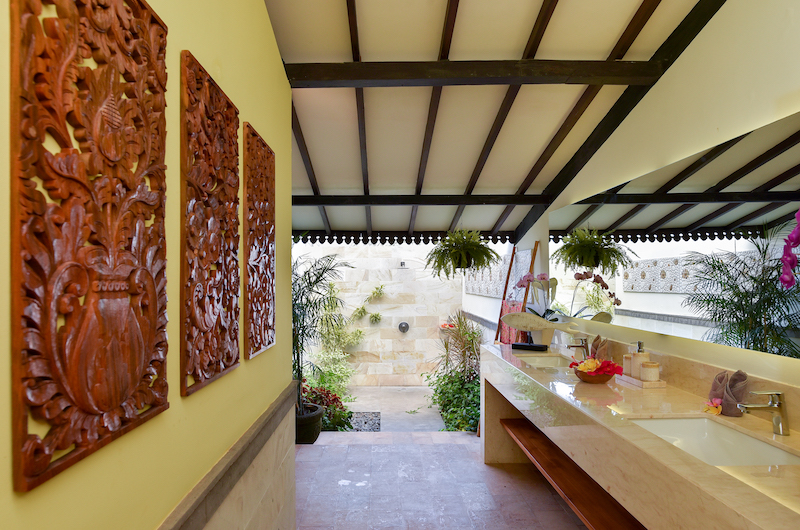 Sumberkima Hill Villas Villa Macan Bathroom | North Bali, Bali