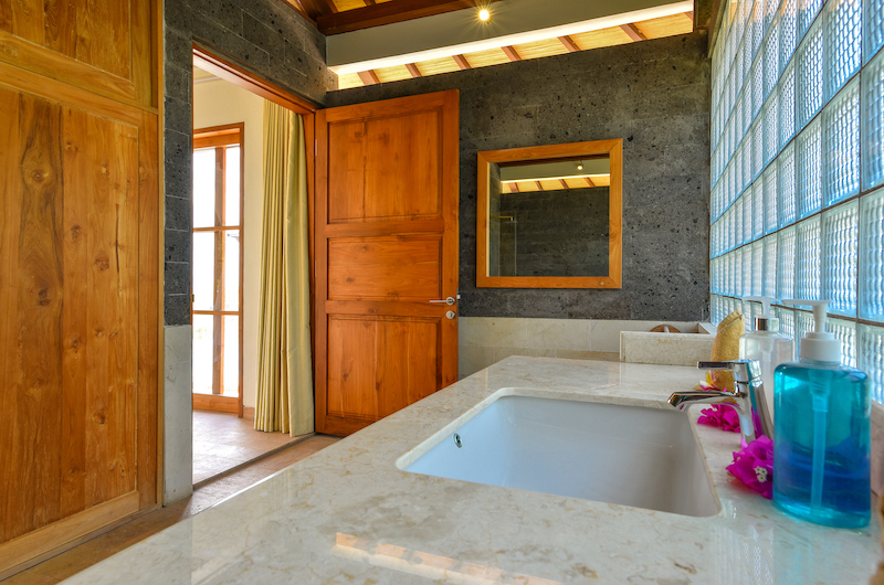 Sumberkima Hill Villas Villa Naga Bathroom One | North Bali, Bali