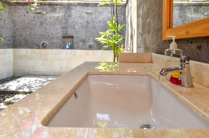 Sumberkima Hill Villas Villa Naga Bathroom Area | North Bali, Bali