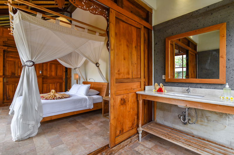 Sumberkima Hill Villas Villa Nandini Bathroom One Area | North Bali, Bali