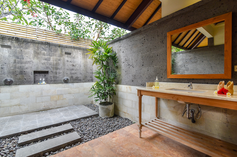 Sumberkima Hill Villas Villa Nandini Bathroom Area | North Bali, Bali