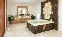 The Royal Purnama Jepun Bathroom with Bathtub | Gianyar, Bali