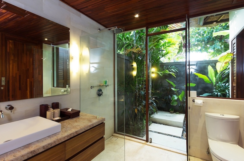 Villa Suar Empat Open Plan Bathroom | Seminyak, Bali