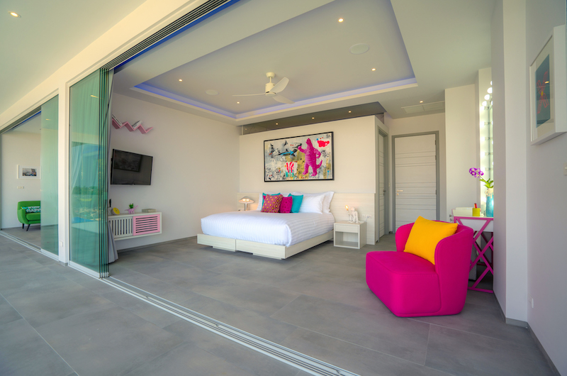 Villa Enjoy Pink Suite Bedroom with Seating | Patong, Phuket
