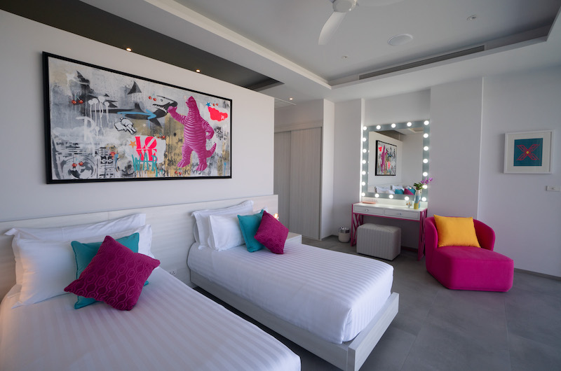 Villa Enjoy Twin Bedroom with Seating | Patong, Phuket