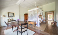 Rampart Street Bedroom with Canopy Bed and Coffee Table | Galle, Sri Lanka
