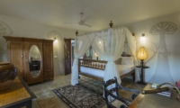 The Hermitage Kundalini Spacious Bedroom | Kandy, Sri Lanka