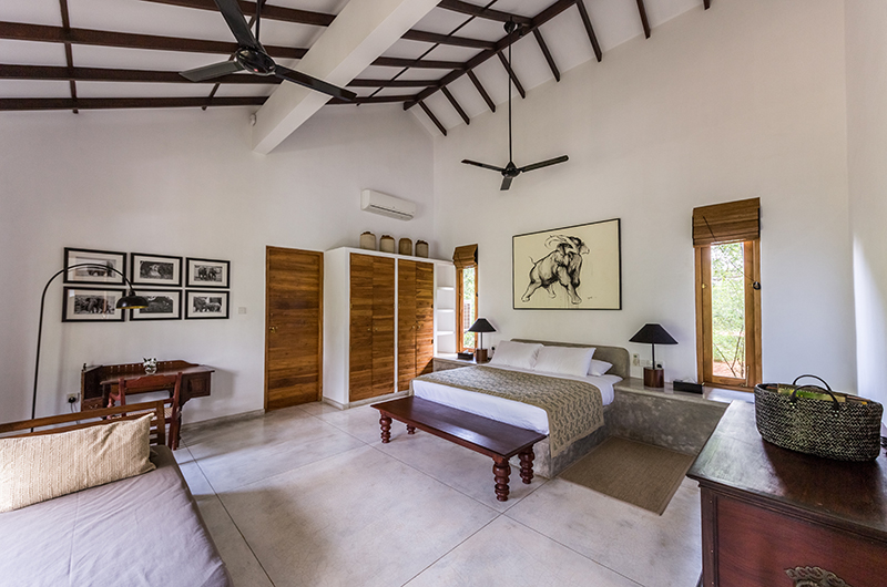 Villa Yala Bedroom with Bench and Study Table | Yala, Sri Lanka