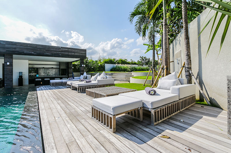 The Beach Villa Cemagi Pool Side Lounge Area | Seseh, Bali