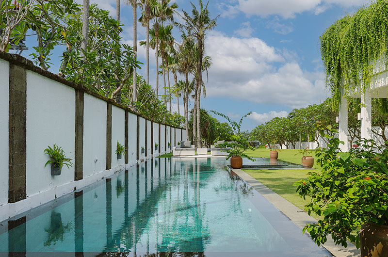 The Beach Villa Cemagi Swimming Pool | Seseh, Bali