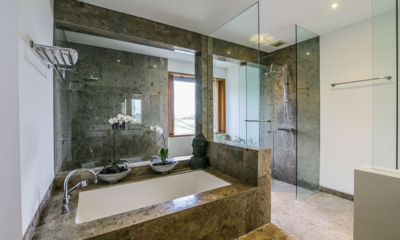 The Beach Villa Cemagi Master Bathroom Four with Bathtub and Shower | Seseh, Bali