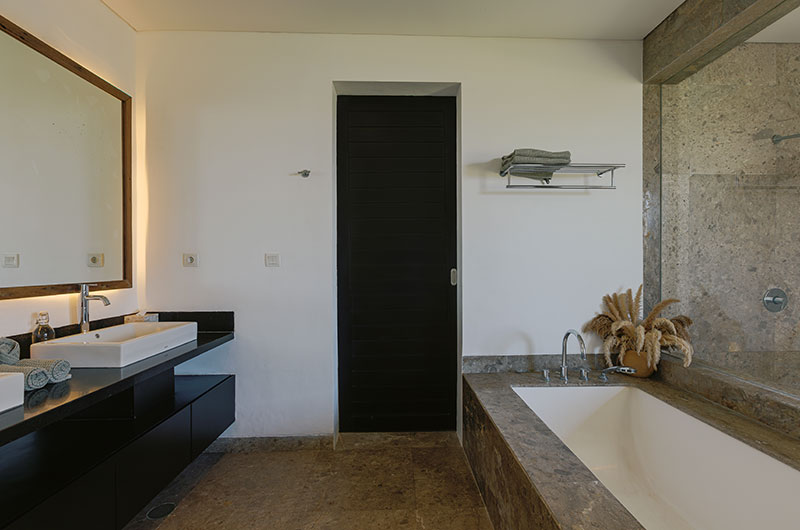 The Beach Villa Cemagi Master Bathroom Four Bathtub | Seseh, Bali