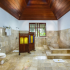 Villa Bukit Naga Bathroom with Bathtub | Gianyar, Bali